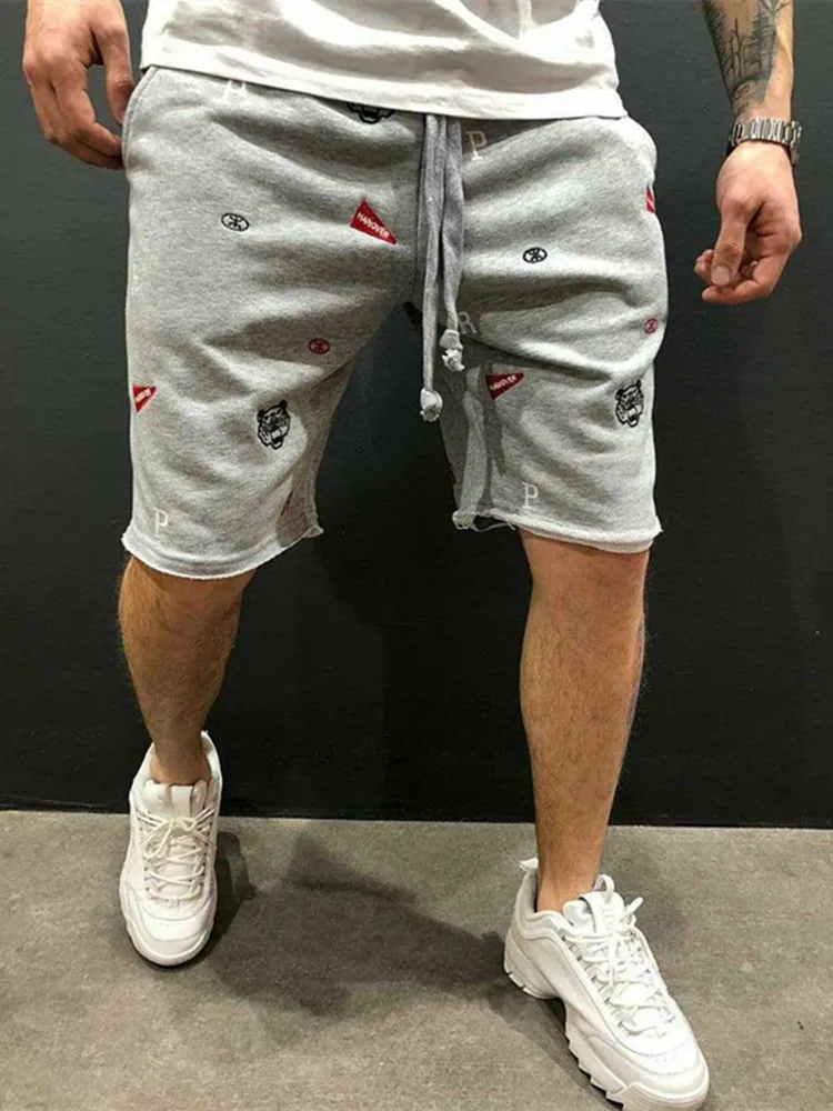 Trends Brand Shorts Male Beggar Shorts Embroidered Fashion 5 Piont Pants Summer Outdoor Sport Casual Street Hip Hop Short Pants best men's casual shorts