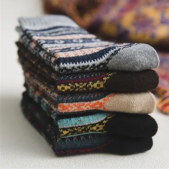 

5 Pair Womens Vintage Autumn Winter Geometry Print Soft Warm Thick Cold Knit Wool Crew Socks for Girl Christmas 1.7
