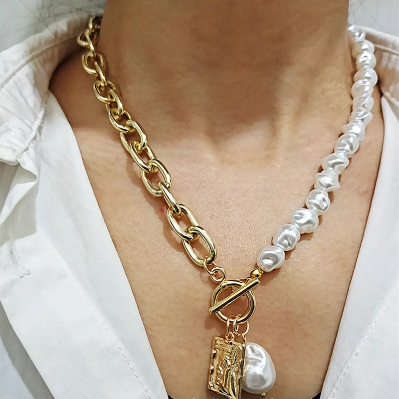 KMVEXO Vintage Baroque Irregular Pearl Lock Chains Necklace 2020 Geometric Aangel Pendant Love Necklaces for Women Punk Jewelry