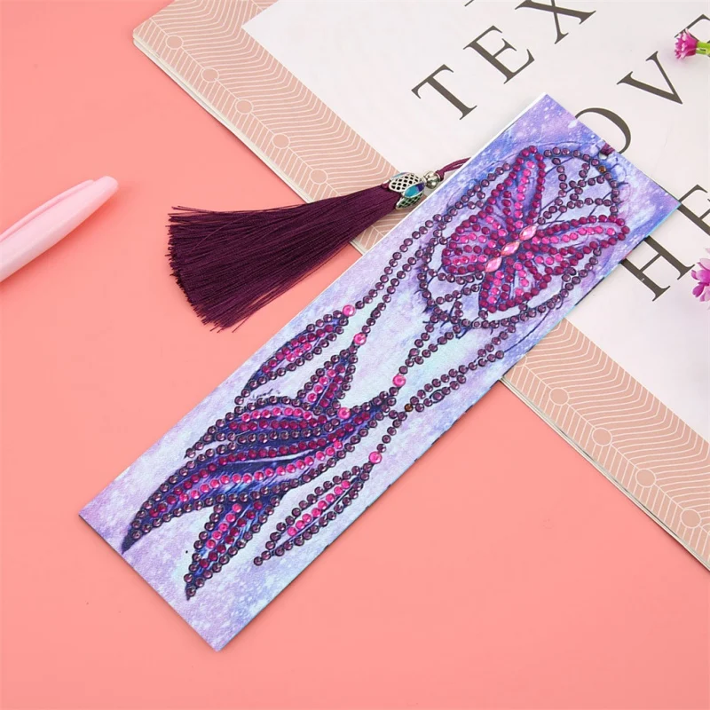 

11Models 5D DIY Diamond Painting Leather Bookmark Making Kit Diamond Covered With Tassel Pendant For Adults Kids Gift