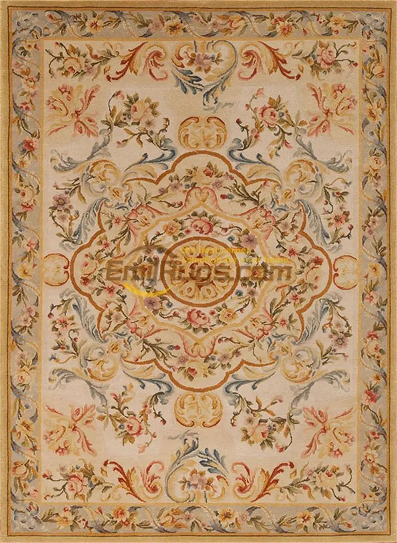 French Royal Carpets Vintage Hand Made Savonnerie Pattern Wool Rug