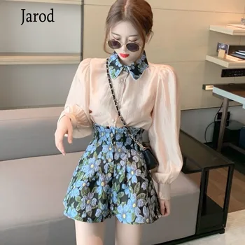 

New fashion Autumn Shorts Set Women Sweet Puff long sleeve Shirt Top + High waist jacquard Wide Leg Shorts Female Two Piece Set