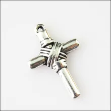 30新中国結クロスチベットシルバートーンチャームペンダント14x21.5mm(China)