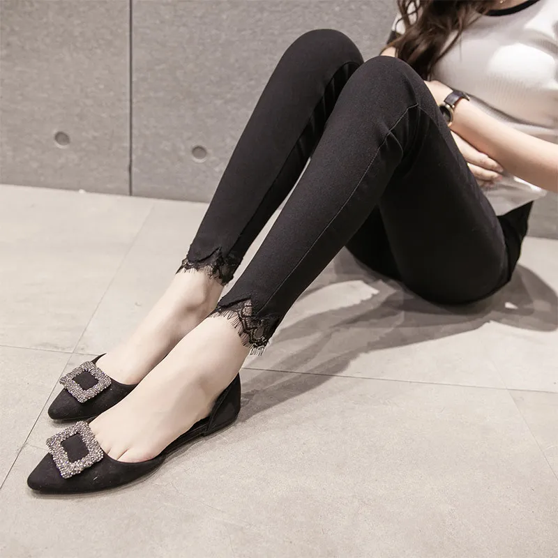 

Maternity Clothes 2019 Autumn New Style Pregnant Women Cowboy Trousers Fashion Outer Wear Lace Joint Skinny Pencil Maternity Pan