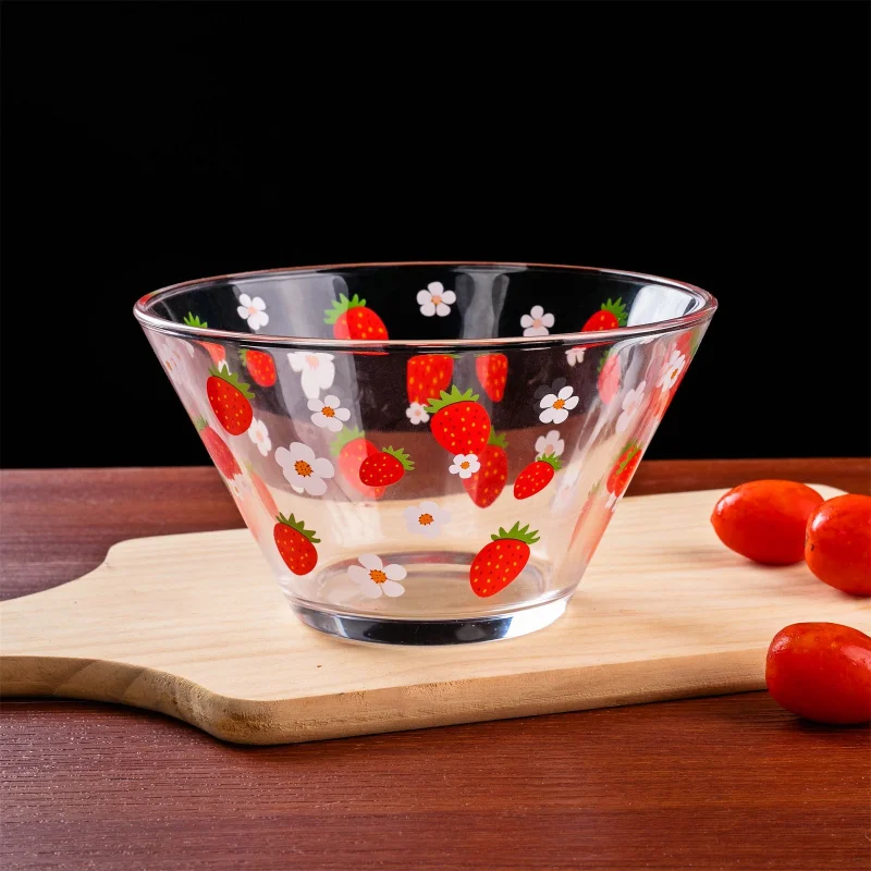 https://ae01.alicdn.com/kf/H608f3e1d4e82446c8001a5b53218a98fZ/Cute-Fruit-Salad-Bowl-Transparent-Glass-Tableware-900ml-Large-Capacity-Cartoon-Cute-Strawberry-Soup-Dessert-Snack.jpg