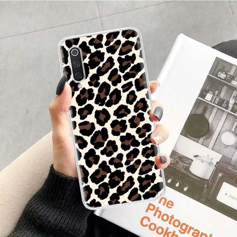 Чехол для спортивной камеры Xiao mi Red mi Note 7 8 Pro 8A 7A 5 5A 6A 4X S2 K20 mi 5X6X9 8 CC9 F1 мягкий термополиуретановый чехол для телефона из термополиуретана - Цвет: TR275-5