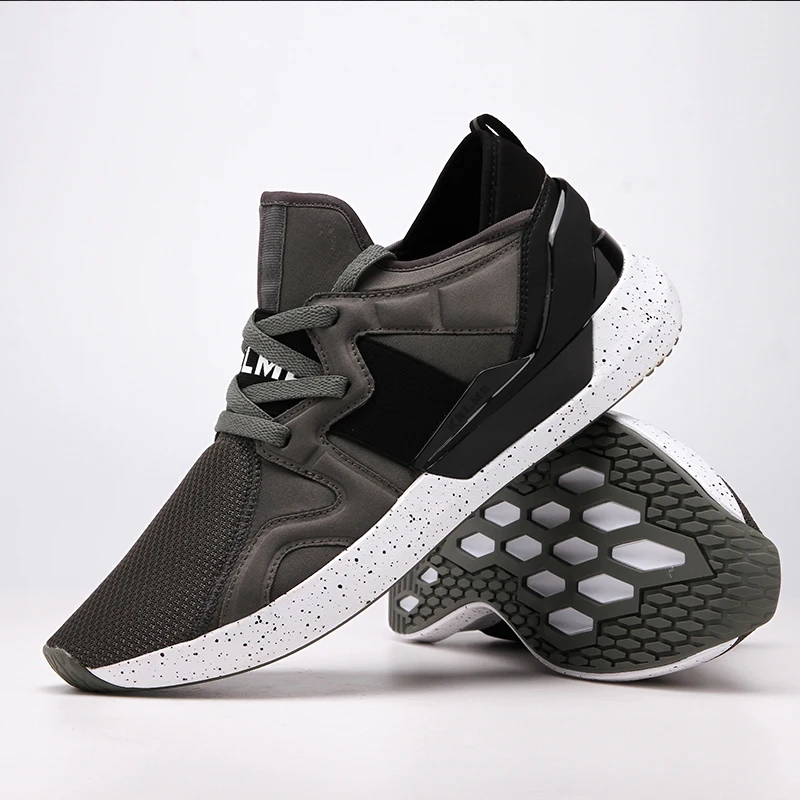 Мужские кроссовки KELME черные спортивные для бега повседневные дышащие