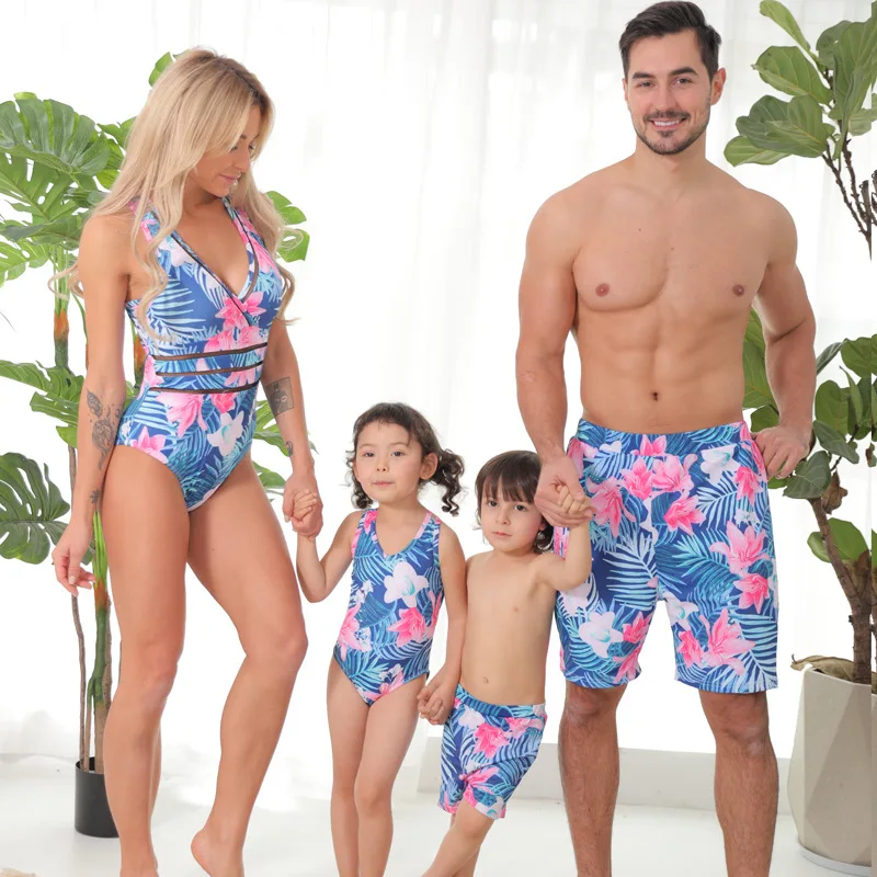 Clothes Outfits Look Father Son Swim Shorts Mommy Dad and Me Bath Suit Mother Daughter Matching Swimwear Flower Family Swimsuits