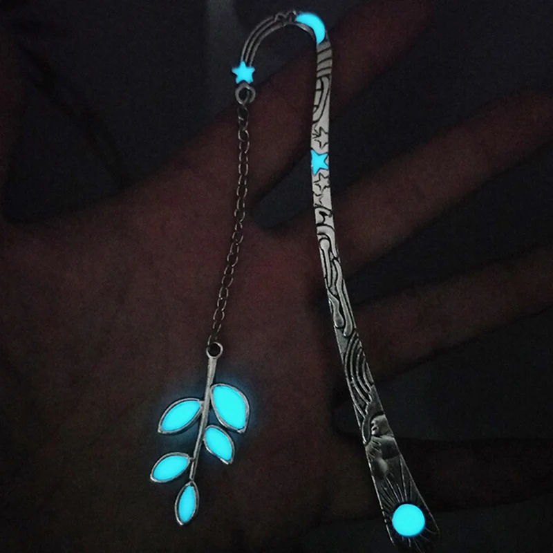 

New Arrival 3 Styles Luminous Bookmarks For Books Leaves Crown Label Retro Metal Book Marks For Girls Gift School Supplies