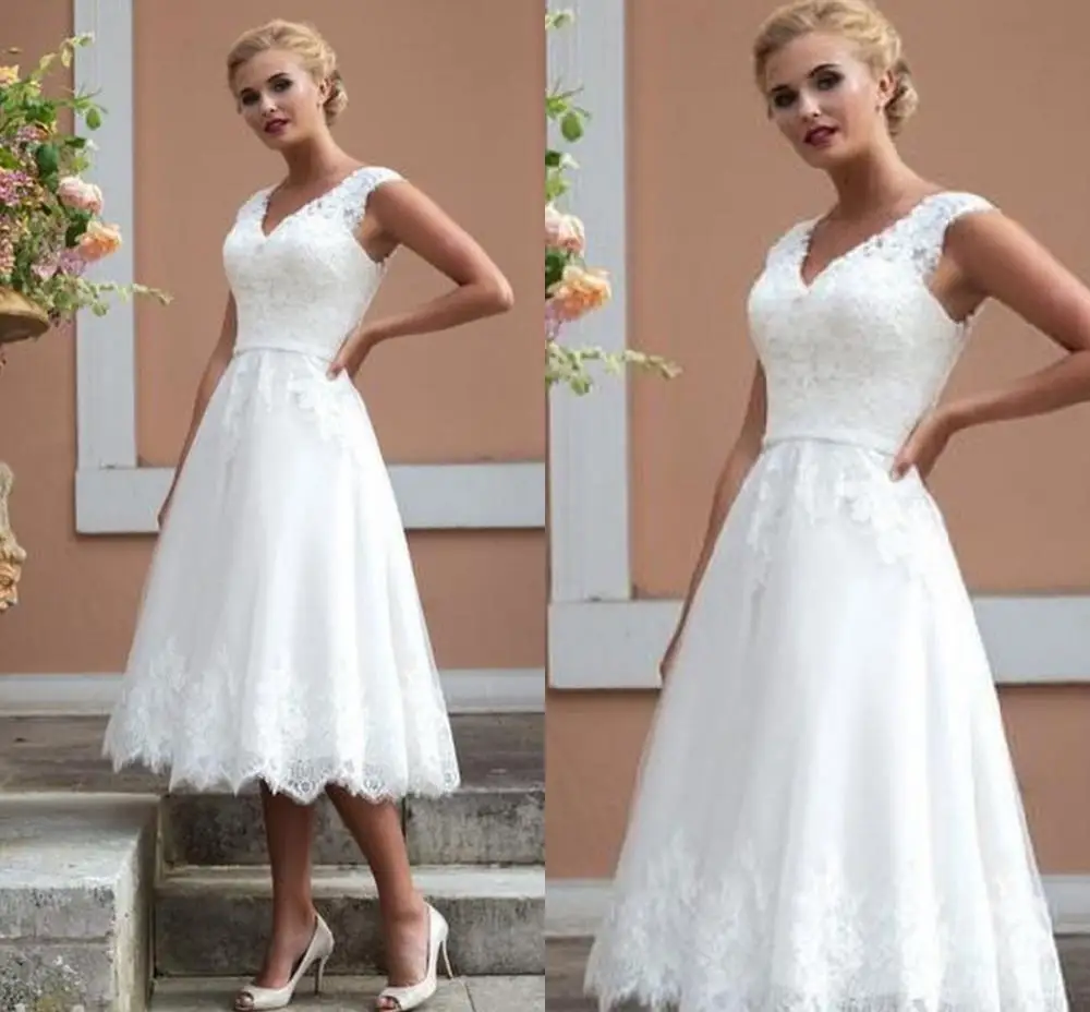 

Wedding Dress Short V-Neck Lace Appliques Sleeveless Knee Length Brides Gowns 2022 Simple Charming With Belt Sashes Customszie