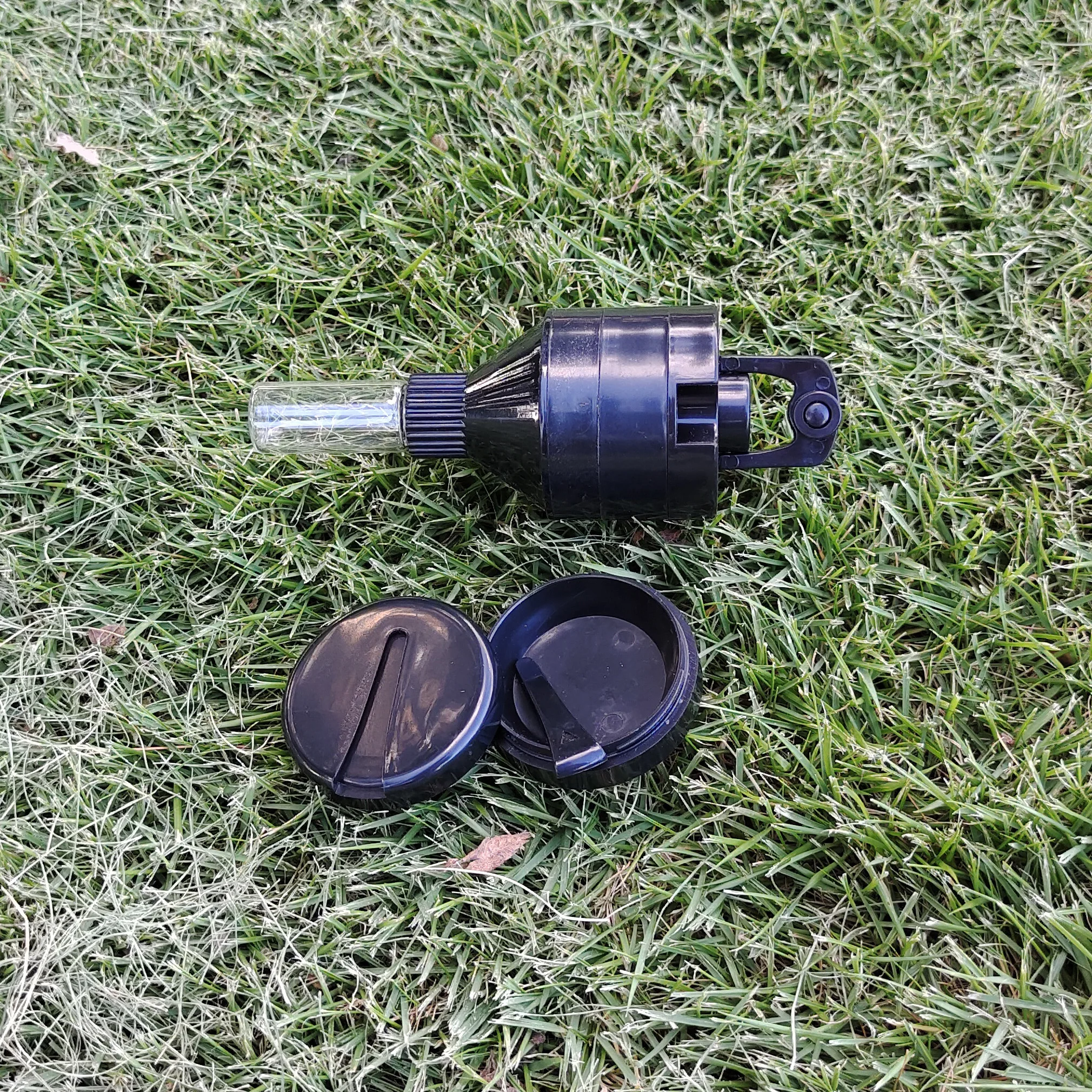 HORNET 1 шт. пластиковая Порошковая ручная мельница для специй дробилка воронки Snuff