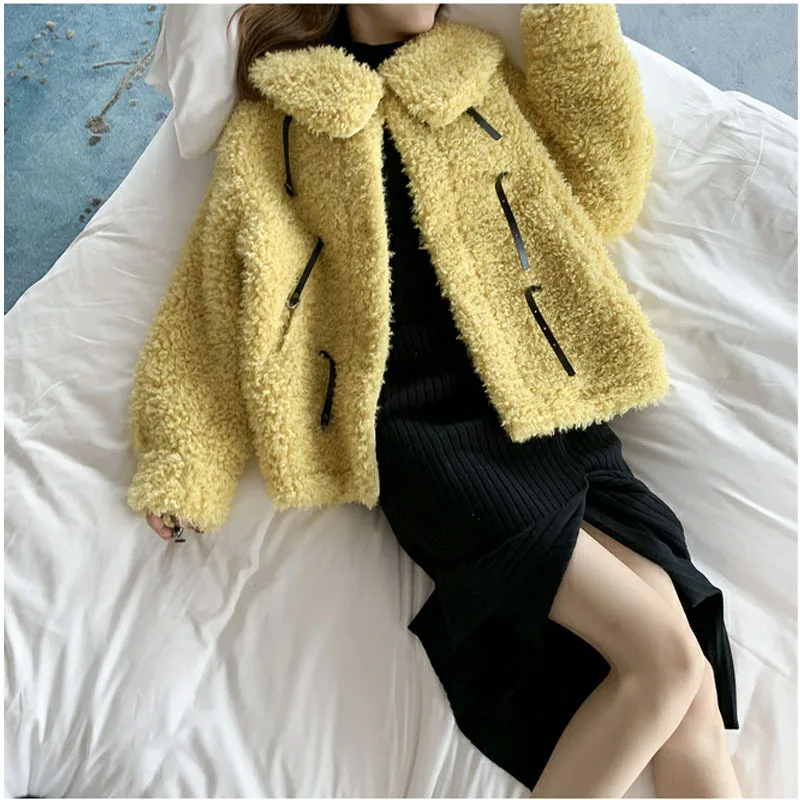 

2019 New Products Korean-style Autumn And Winter Korean-style Green Elegant Short-height Peter Pan Collar Lace-up Lambs Wool Cro