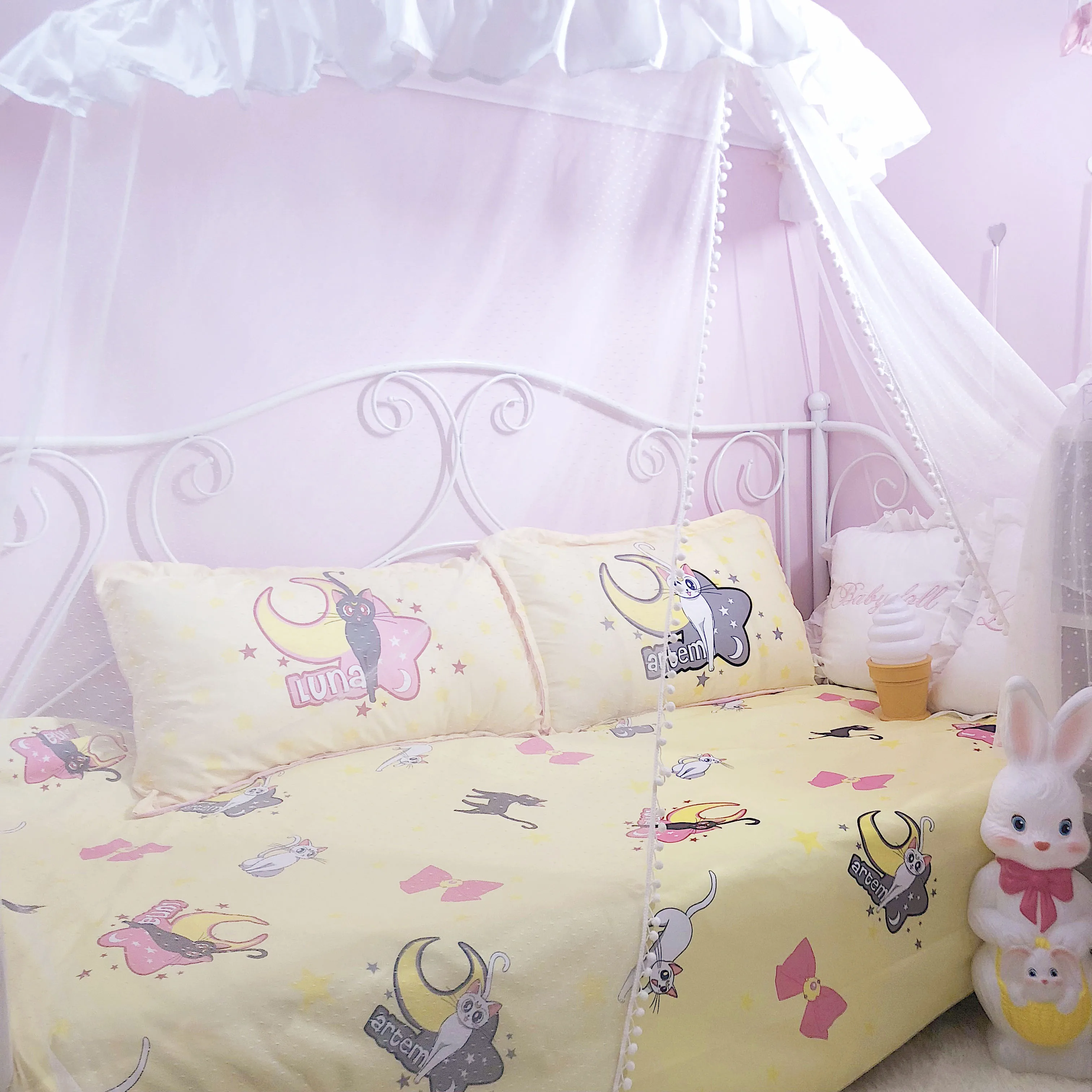 4 шт./компл. Kawaii «Сейлор Мун» кошкой луной Постельное белье с принтом в виде персонажей из мультфильма для девочек, футболка для мальчиков с принтом из аниме Удобная Комплект постельного белья(пододеяльник, простынь и наволочки