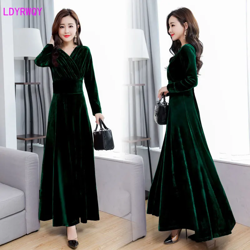 

2019 autumn and winter new women's European and American style gold velvet v-neck long-sleeved slimming high waist long dress