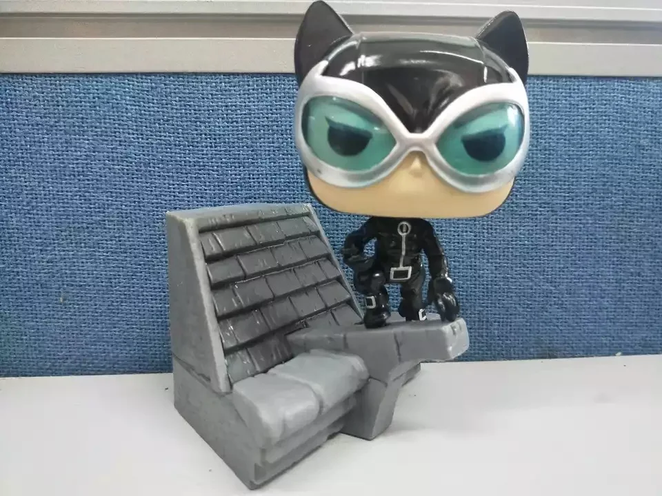 Эксклюзивный оригинальный Funko pop используется DC Cat woman Deluxe Hush Jim Lee Виниловая