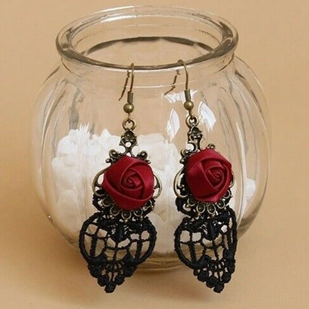 Gothic Dangle Earrings Medieval Retro Vampire Exaggerated Red Rose Gear Pendant Ear Drop Earrings Women Party Costume Jewelry 5
