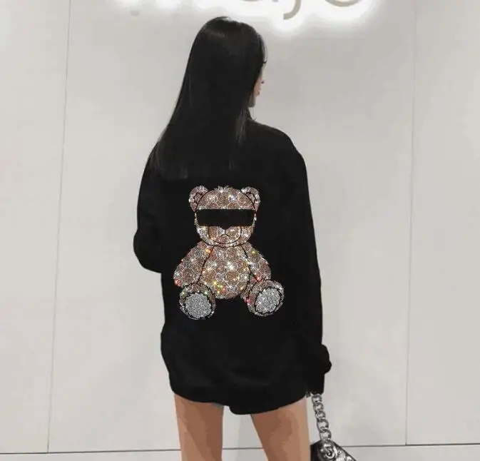 

Black Rhinestones europe design Skull girls Pullover hooies Fashion Streetwear O Neck long Sleeve women Sweatshirt hot sale Cot