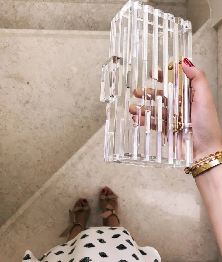 

2019 Clear Transparent Acrylic Hard Case Bag Evening Trends Personal Box Clutches Handbags Party Summer Beach Travel Acrylic Bag