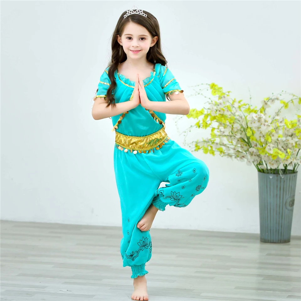 11789037360_898390851