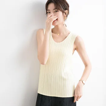 

Pleated Women's New Round Neck Solid Color Vest Sleeveless Bottoming Shirt Women