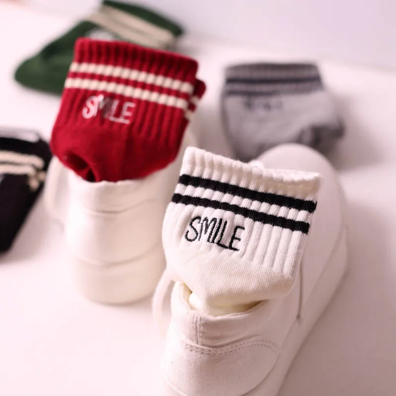 Носки в японском стиле, осенне-зимние носки с вышитыми буквами, простые повседневные женские аксессуары в Корейском стиле