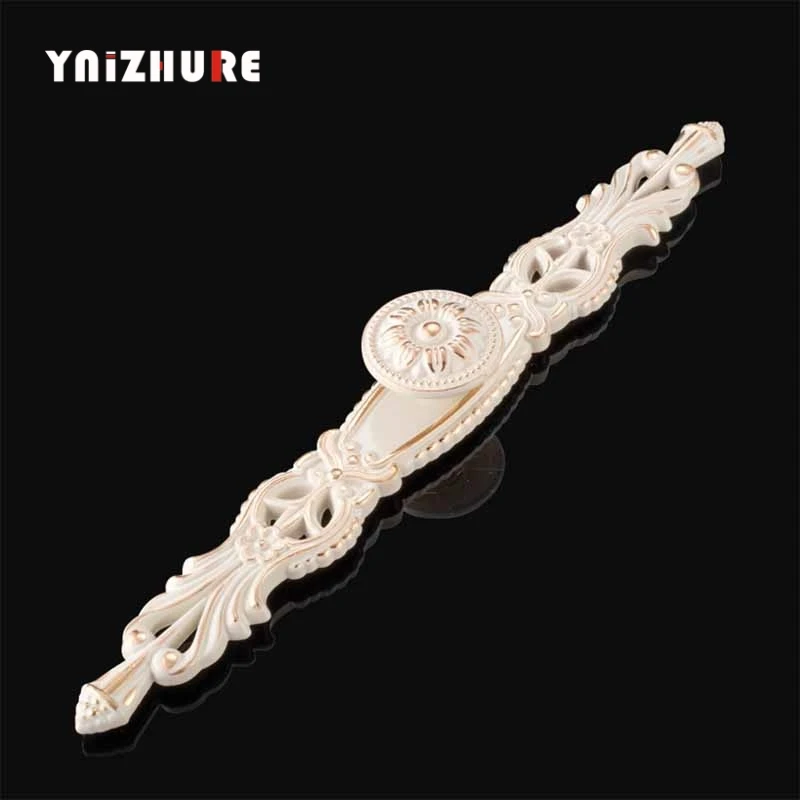 2pcs European Style Kitchen Cabine Knobs And Handles Furniture Drawer Door White Dresser Wardrobe Pulls Hardware