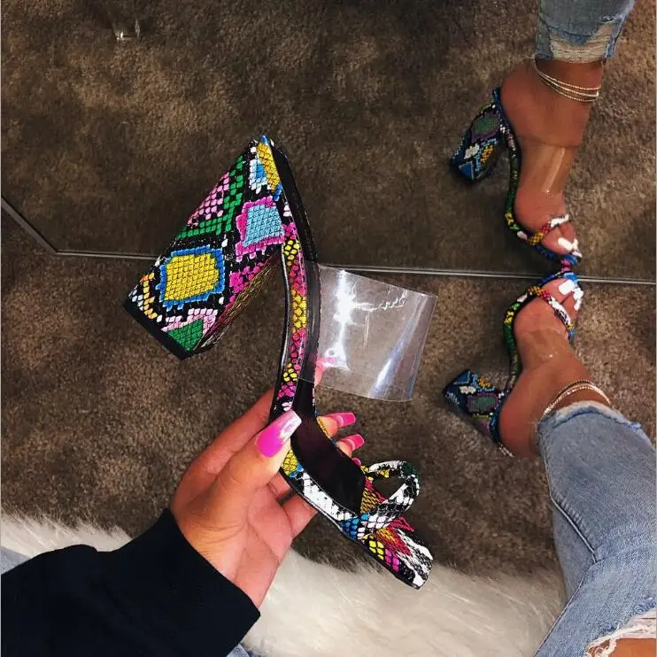 

2019 women flip flop high-heeled color stripes fashion wild waterproof platform slippers outdoor leisure PVC slippers