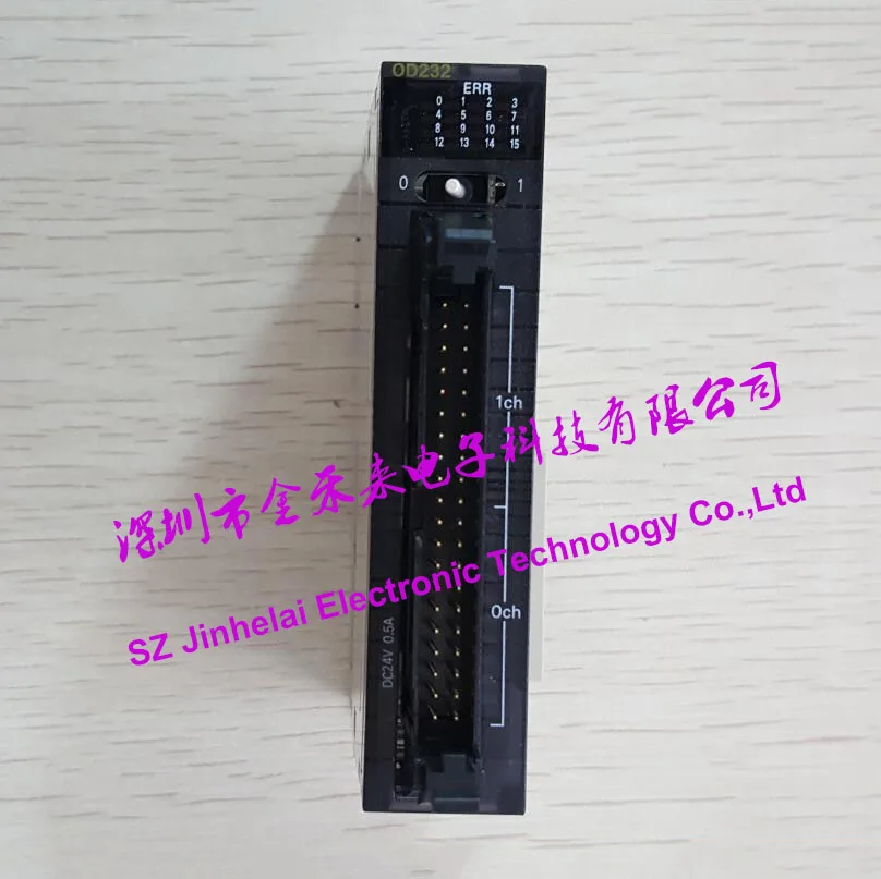 И CJ1W-OD232 OMRON вывод ПЛК