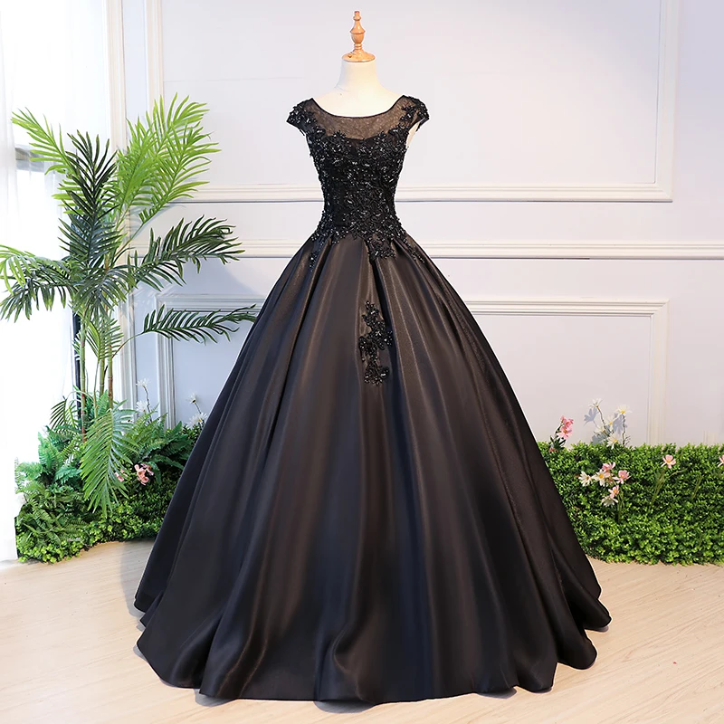 

2019 Ball Gown Black Lace Quinceanera Dresses 15 Sweet 16 Puffy Quinceanera Gown Prom Dresses for 15 Years