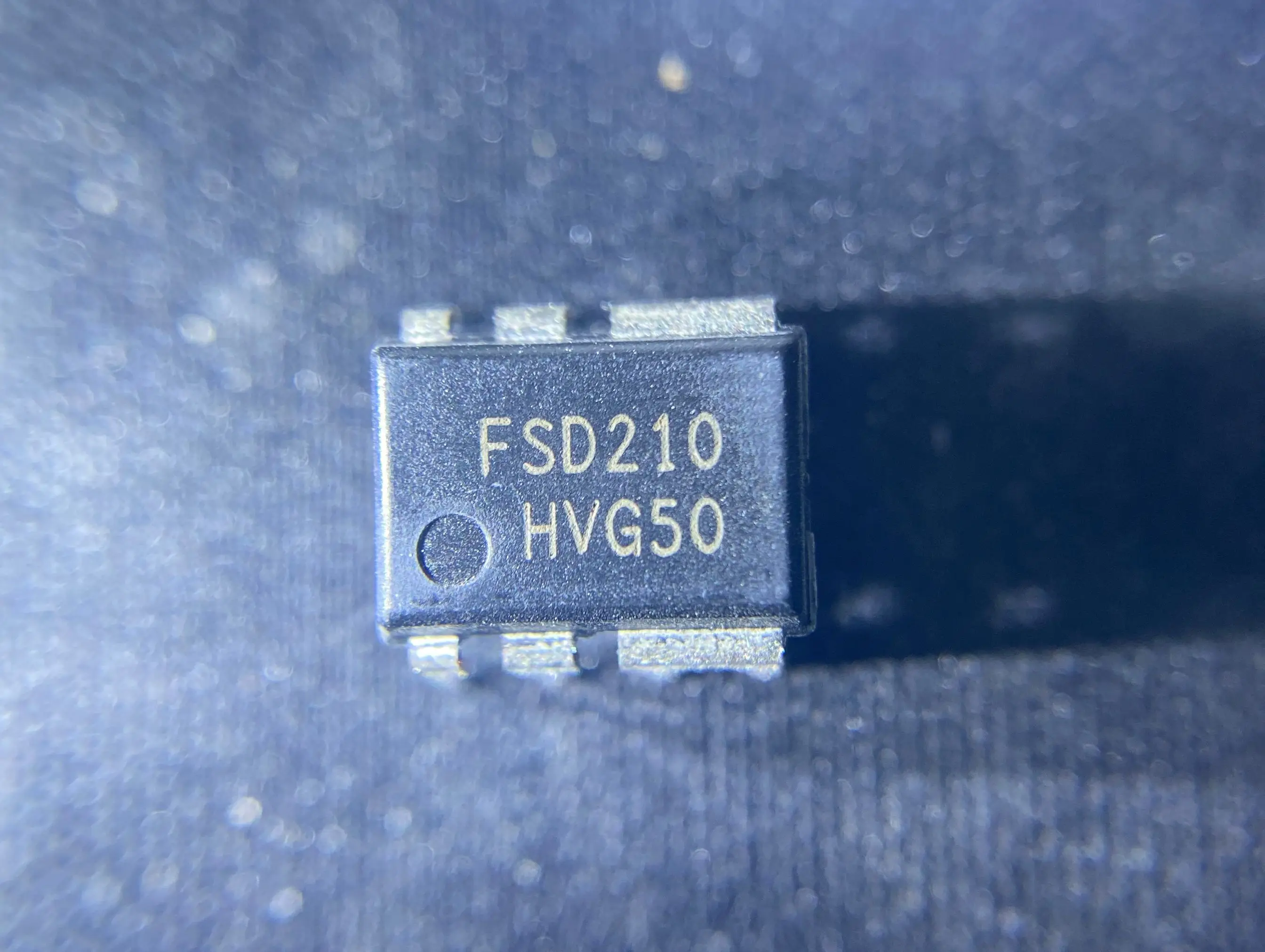 

50 ~ 200 шт./лот FSD210 210 DIP-7 новый оригинальный Бесплатная доставка