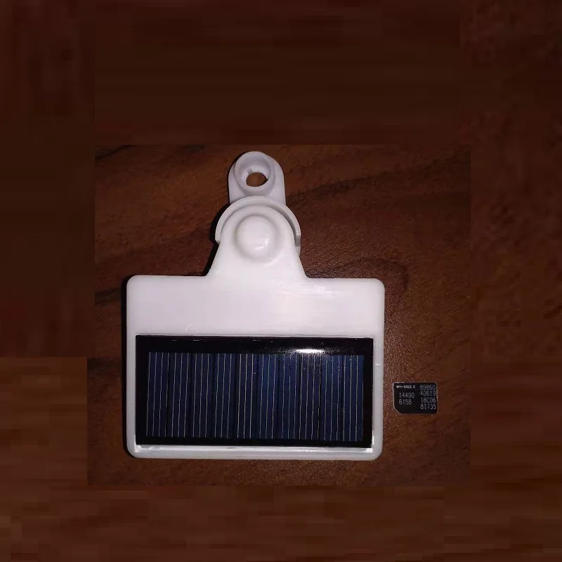 Solar Power GPS tracking device Animal Eartag Tracker TBT300
