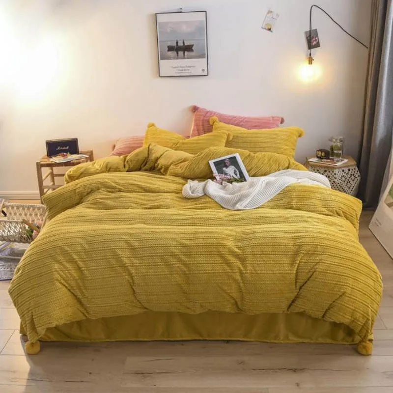 yellow 4 шт. зимний теплый фланелевый однотонный красный комплект постельного белья Плоский лист пододеяльник и комплект наволочек для кровати 1,5-2 м - Цвет: yellow
