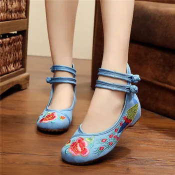 

Women Flats Old Peking Shoes Chinese Flower Embroidery Mary Jane Flat Comfortable Soft Canvas Dance Ballet Shoes Plus Size 43