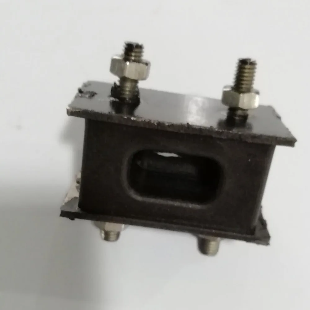 Si-At28083 резиновое выхлопное крепление для Toyota 40 60 70 80 100 серии 3 шт. комплект выхлопной трубы подъемная труба