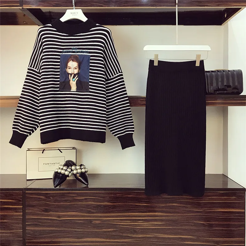 Осень, новая модель, женские повседневные Костюмы с аппликацией, вышивка в полоску, свитер, одноцветная тонкая юбка, комплект - Цвет: Черный