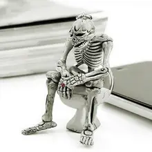 Резиновый Скелет кукла брелок Мужская подвеска Туалет череп украшения кольцо для ключей мотоцикла для yamaha Toyota peugeot Audi автомобильный брелок