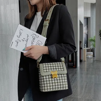 

Fashion Brand Houndstooth Bag Bucket Messenger Women Handbag Shoulder Female Chain Bag Plaid Crossbody Luxury Handbag Ladies New