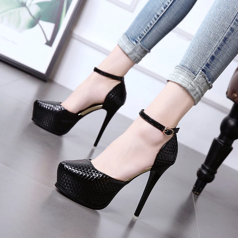 

Shoes 2020 Casual Heels Sexy Pump Sandals Ladies Roman Style Round Toe Basketball Platform Latest Comfortable Fine Woman Beige