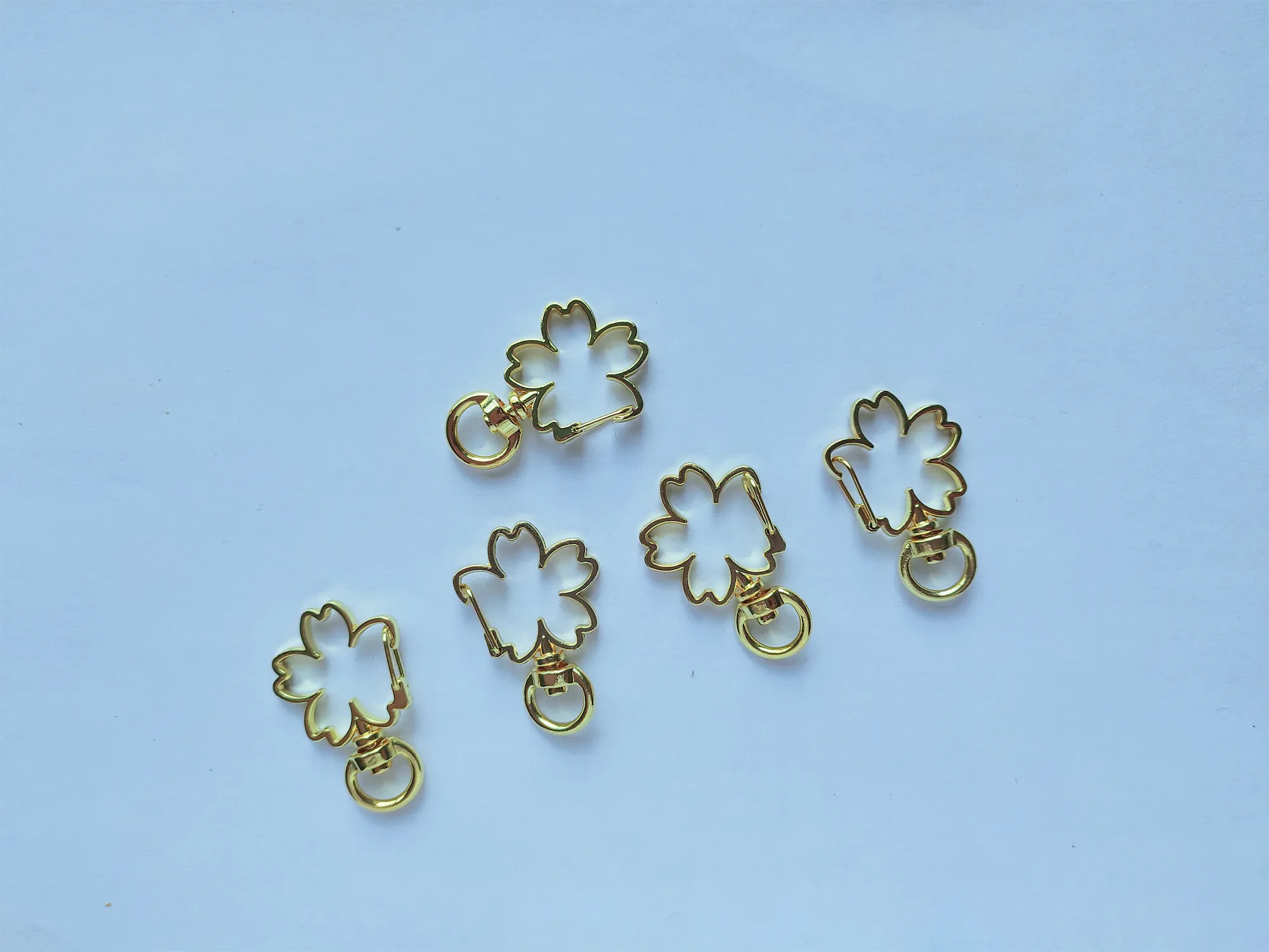 gold sakura 5 шт./лот, брелок в форме дельфина, кристальная рама, подвеска на металлическом каркасе, шарм, ободок, установка кабошона, установка, УФ смола, изготовление ювелирных изделий - Цвет: gold sakura