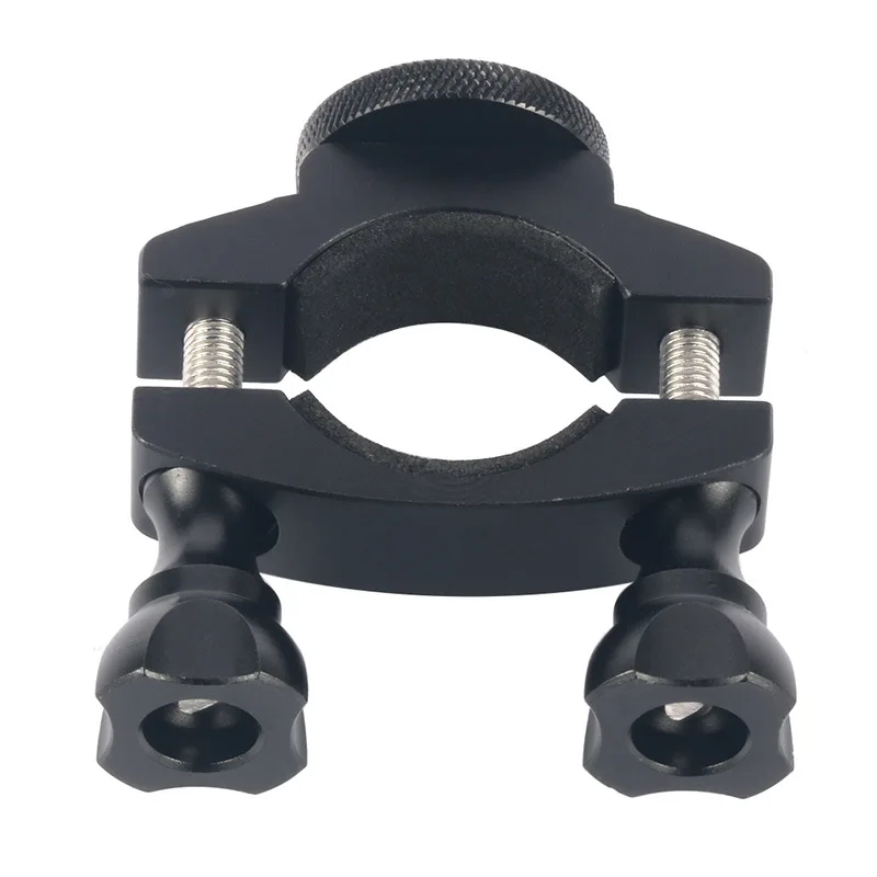 Support de guidon en aluminium CNC pour caméras d'action, vue éclatée montrant les différentes pièces et la fixation.