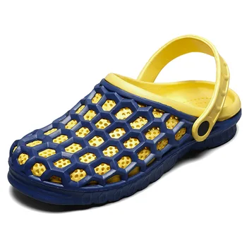 

2020 summer new hole shoes men's breathable non-slip soft bottom slippers casual beach men's sandals Half slipper