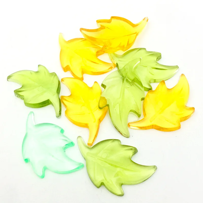 300 Pieces Thanksgiving Leaves Table Scatter Mini Acrylic Leaves Acrylic Maple Leaves Vase Filler for Thanksgiving Christmas Par
