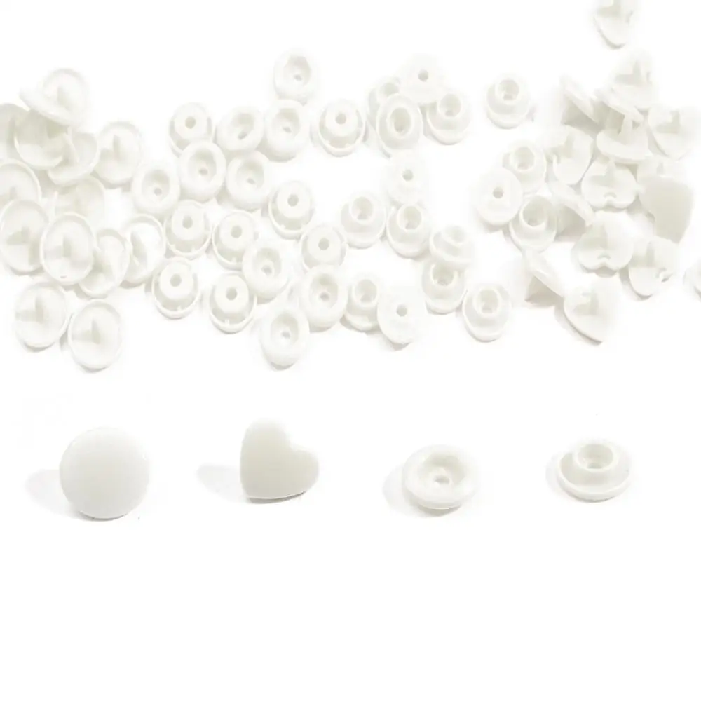02 White