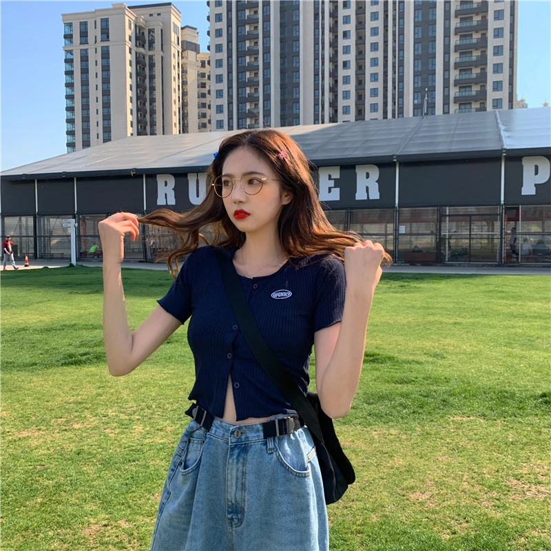 Футболки женские ретро облегающие Короткие однотонные простые вязаные уличные