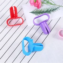 SUEF 1pcs di Colore Rifornimenti Del Partito di Nozze decorazioni della festa di Compleanno per bambini di età di compleanno palloncini Supporto Del Basamento Knot Tying Strumento @ 1(China)