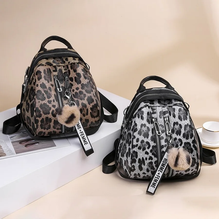 

Fashion Leopard Women Backpacks Pendant School Bags for Teenage Girls Female Luxury Student Bag Bookbags Travel Back Pack Purse