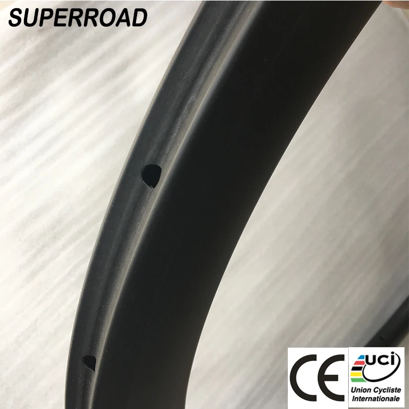 Высокое качество Superroad 28 мм в ширину 60 мм Глубокий Gigantex полный углерод 700C дорожный велосипед Трубчатые Ободы Китай