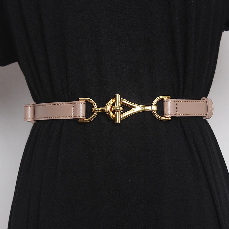 Retro Golden Horse Buckle With Skirt Sweater Leather Waist Belt Decoration Coat Fashion Leather Belt Lady pearl belt