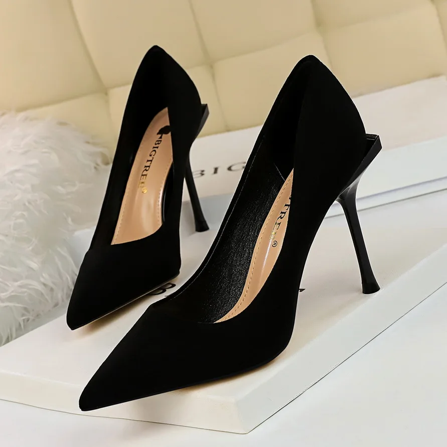 New European and American black Stiletto High heels, pointed shallow-mouthed women's shoes, sexy night single shoes