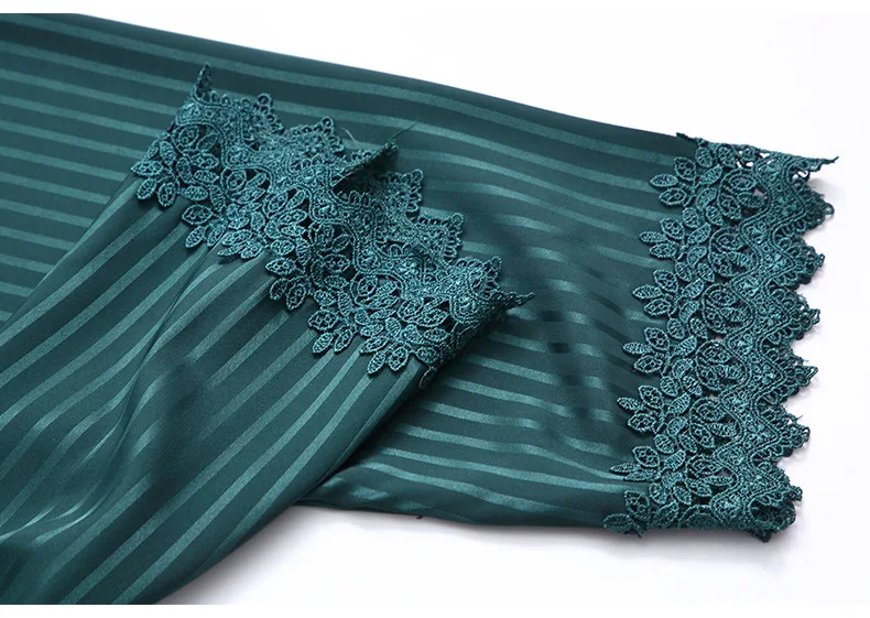 14457617156_2132428991